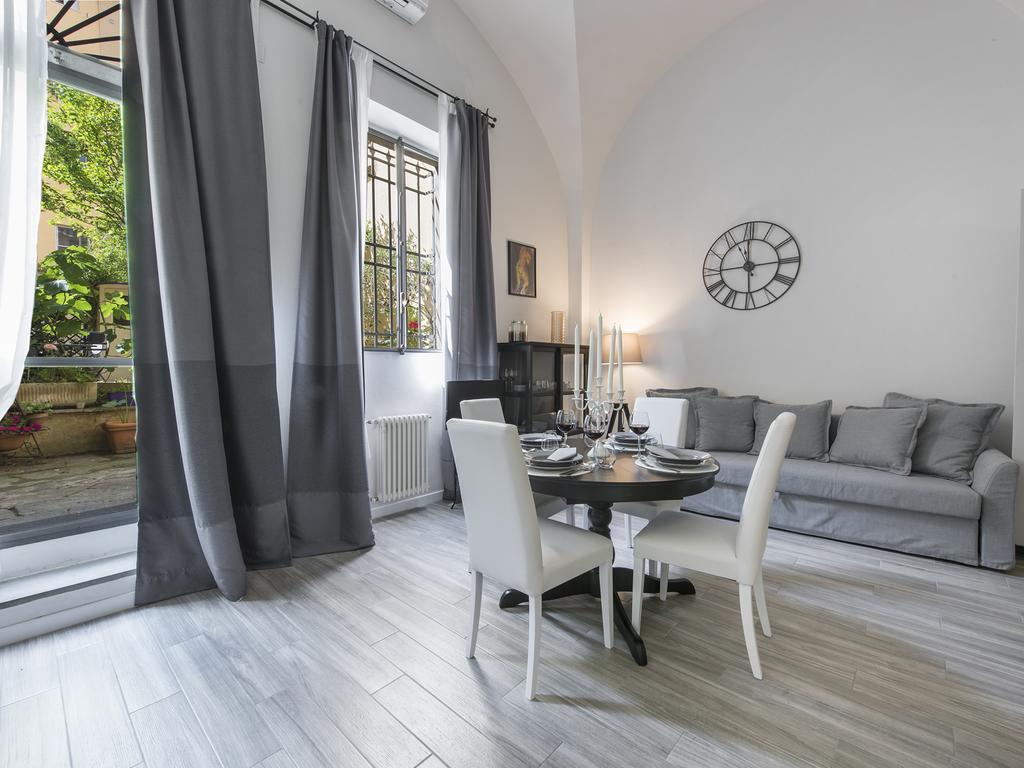 Cynthia'S Garden - Apartment With Private Garden In Santa Croce Floransa Dış mekan fotoğraf